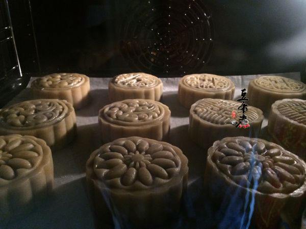 红糖枣泥豆沙月饼