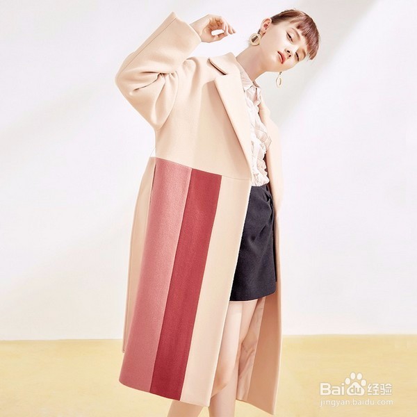 如何选择撞色的衣服