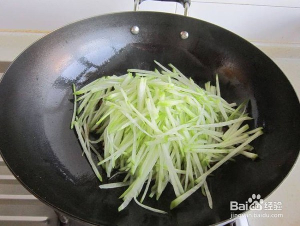 辣椒酱炒萝卜的制作方法