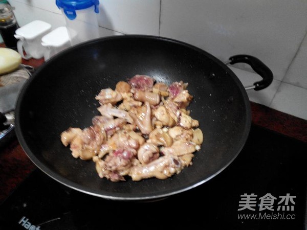 大盘鸡盖面的做法