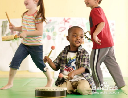 如何对宝宝进行音乐的启蒙教育。