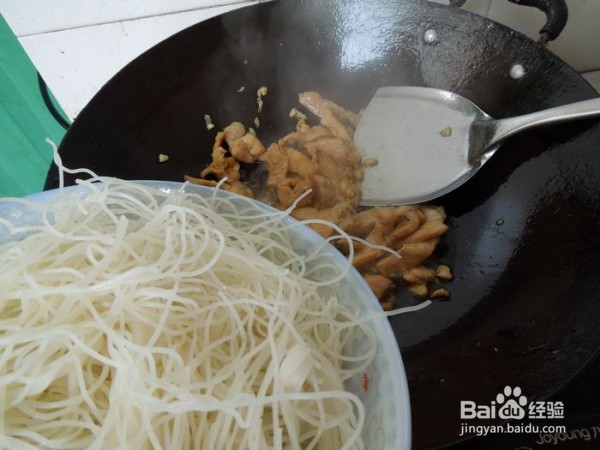 怎么做生菜炒米粉