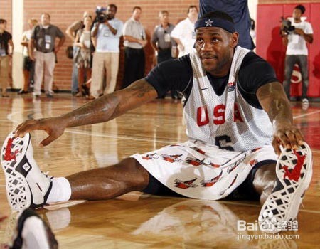 膝盖疼是怎么回事分情况护理膝关节