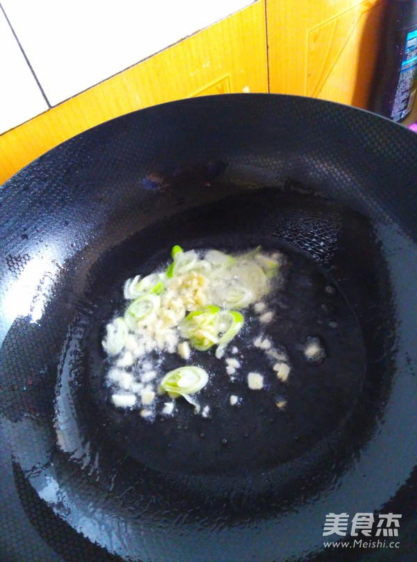 豆角炒火腿的做法
