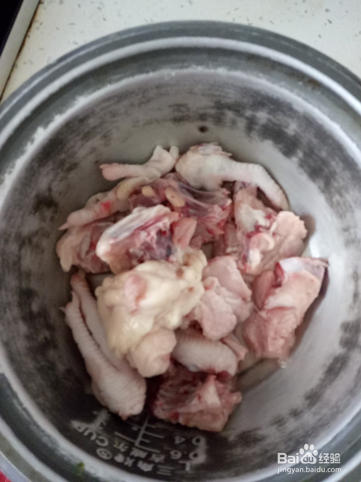 砂锅鸡子炖土豆