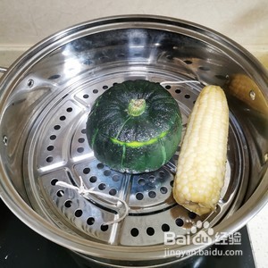 南瓜里面蒸米饭的做法