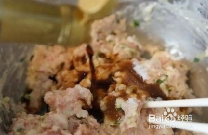 在家怎样自制午餐肉呢