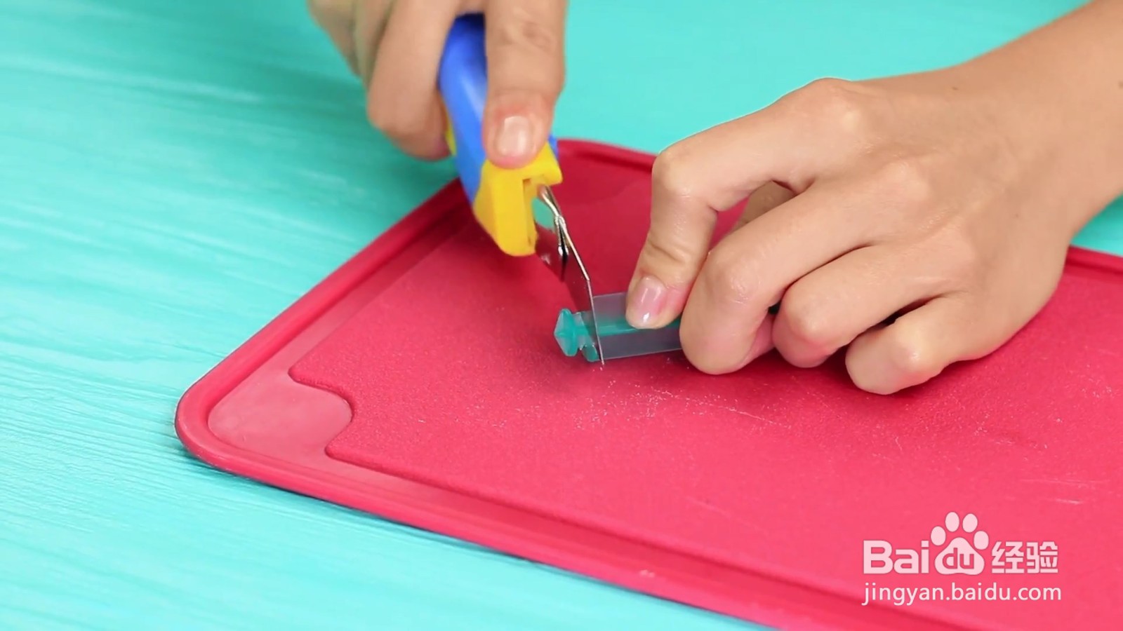 胶棒唇膏怎么制作