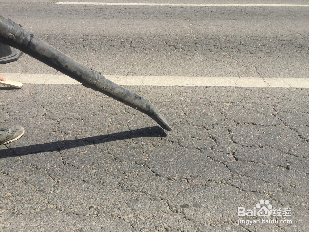 沥青路面龟裂如何修复