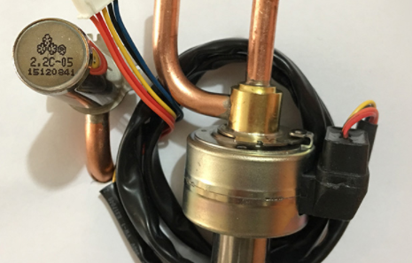 KFR-26Gw/S1A1配置电子膨胀阀吗