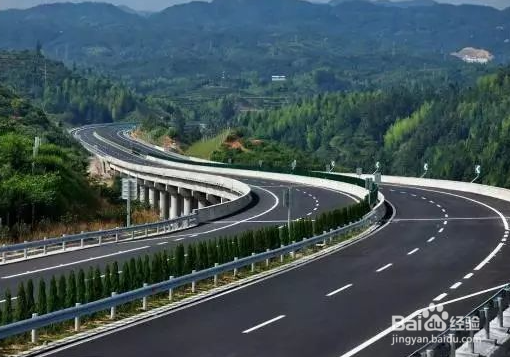 如何消除上高速紧张感