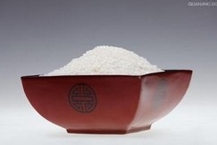 毛孔粗大、头发油有细纹怎么办