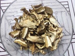 牛肝菌炖鸡的做法