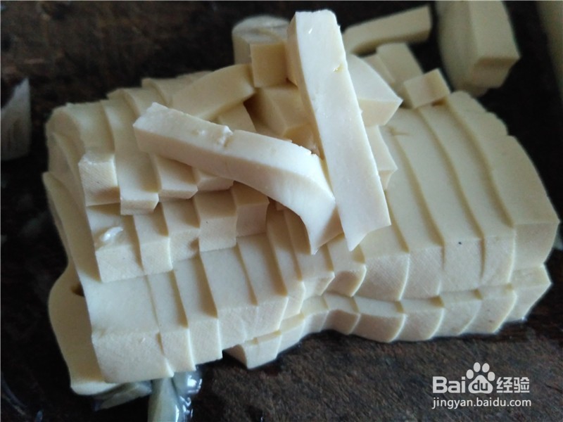 蘑菇豆腐鸡蛋汤