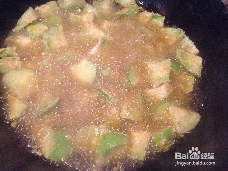 茄子烩虾仁的做法