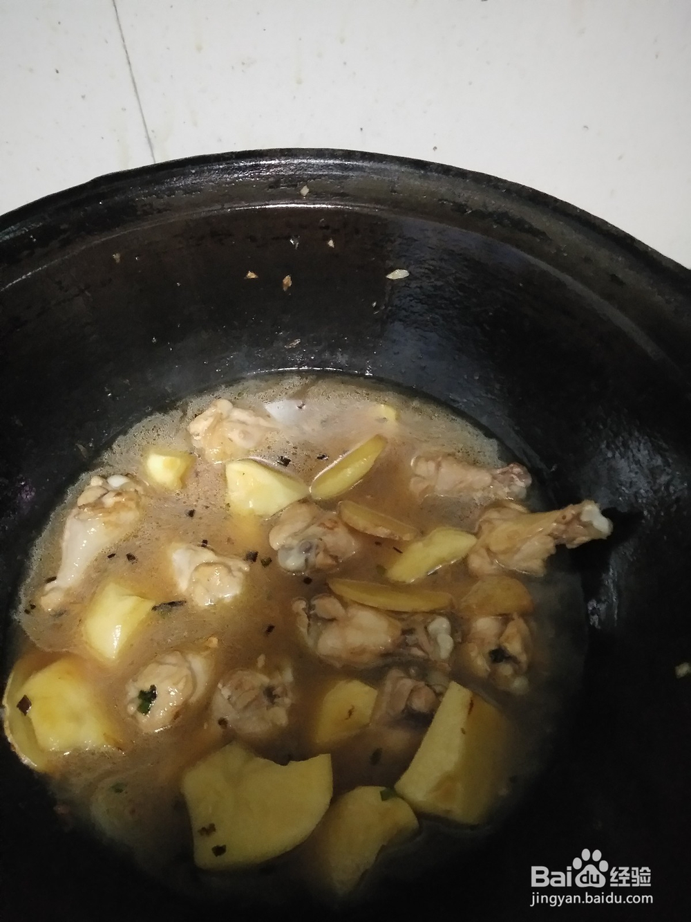 鸡翅中炖土豆