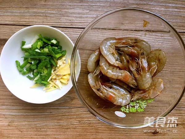 大虾炒白菜的做法