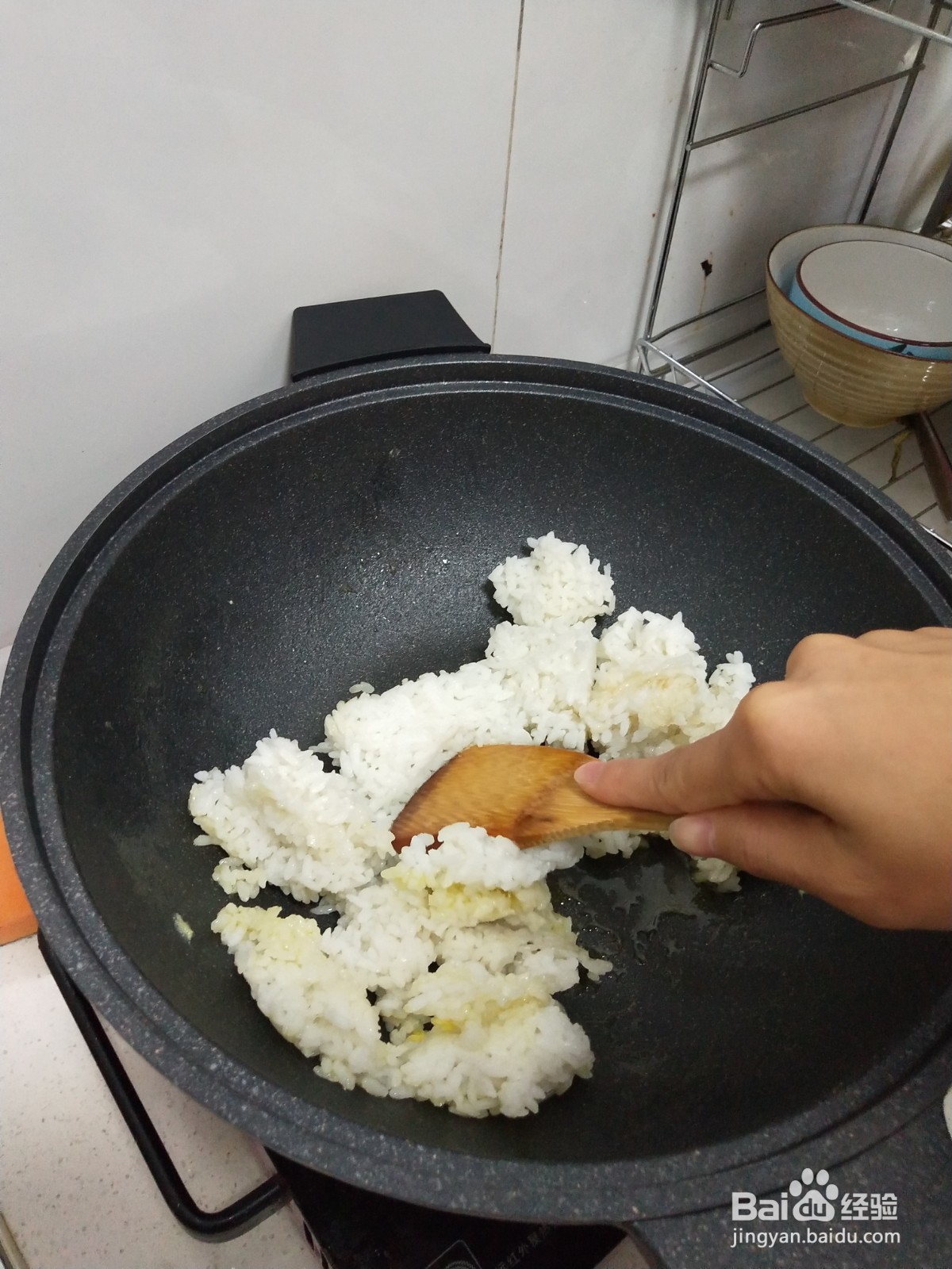 怎么做出美味可口的黄金蛋炒饭