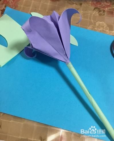 美美哒超级简单百合花折纸图解教程