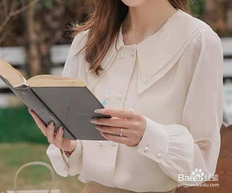 黑色包臀裙上衣怎么搭配