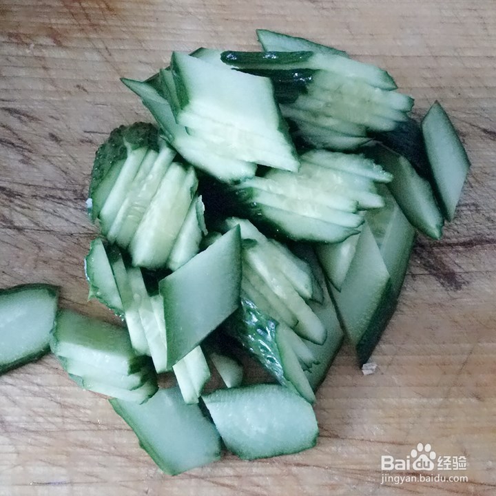 鸡蛋炒黄瓜片怎么做好吃