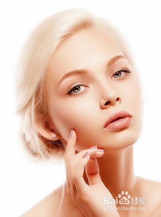 “唇部”化妆技巧与修饰、拥有娇俏魅丽妆容