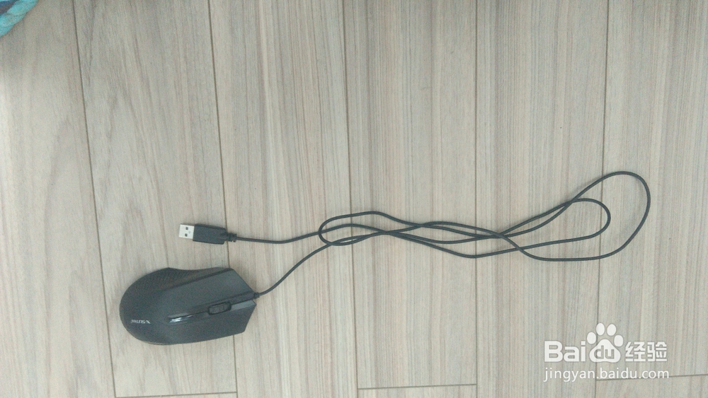 如何连接电脑的单个部件并开机