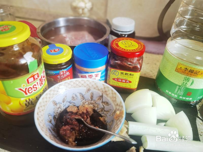 港式牛腩炖萝卜的做法