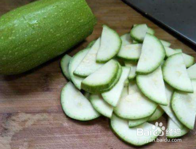 如何做小炒西葫芦