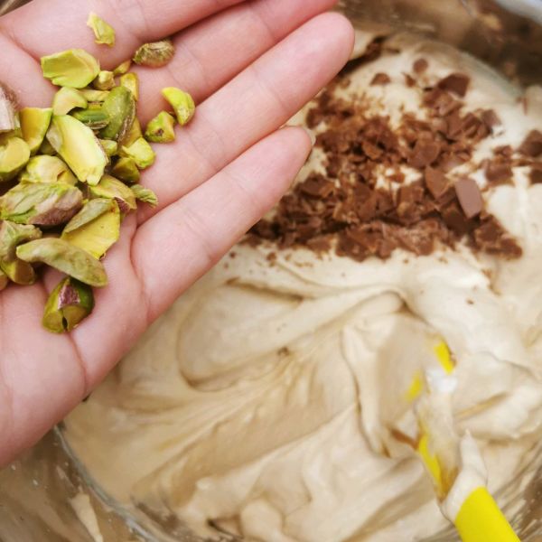 意式手工开心果巧克力冰淇淋