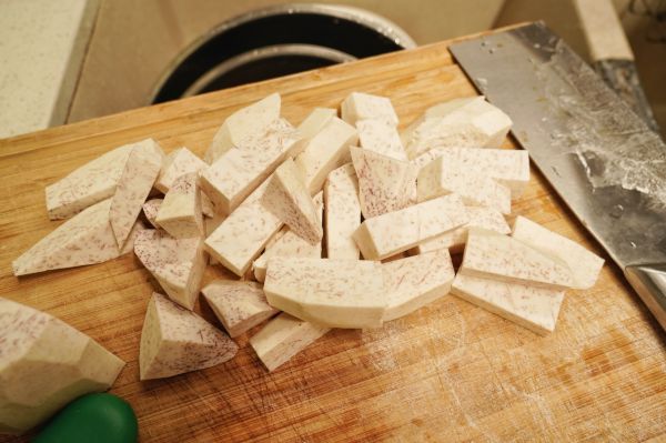 广式芋头豆豉蒸排骨