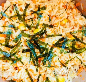 午餐肉饭团的做法