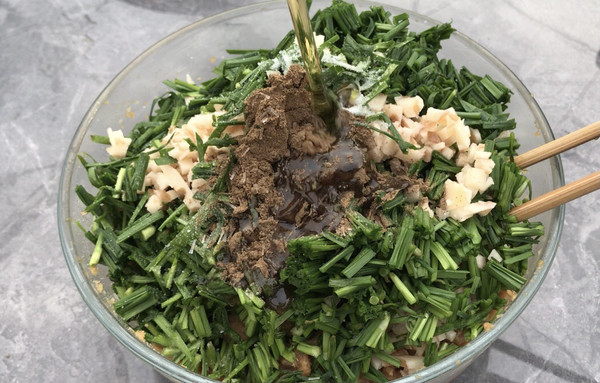 韭菜莲藕牛肉饺子