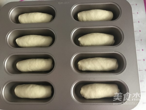 元气满满的热狗餐包