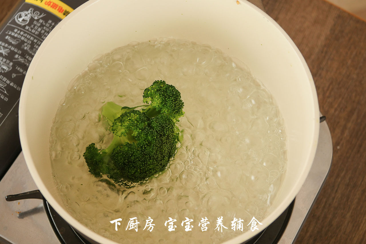 彩色虾滑条的做法，妈妈们学会了吗？