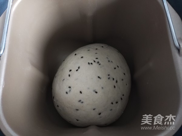 黑芝麻全麦面包
