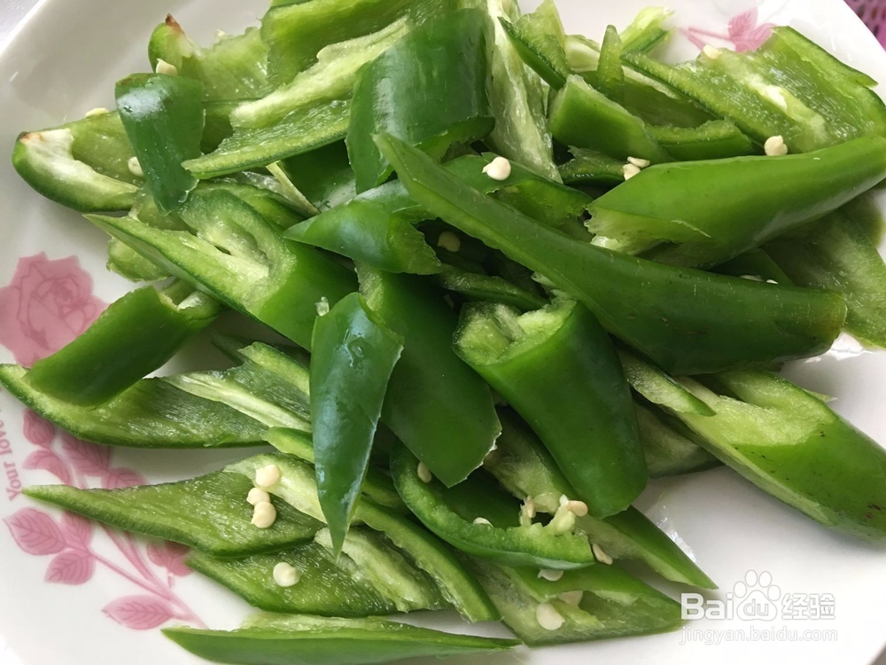 尖椒辣椒炒鸡胗的做法