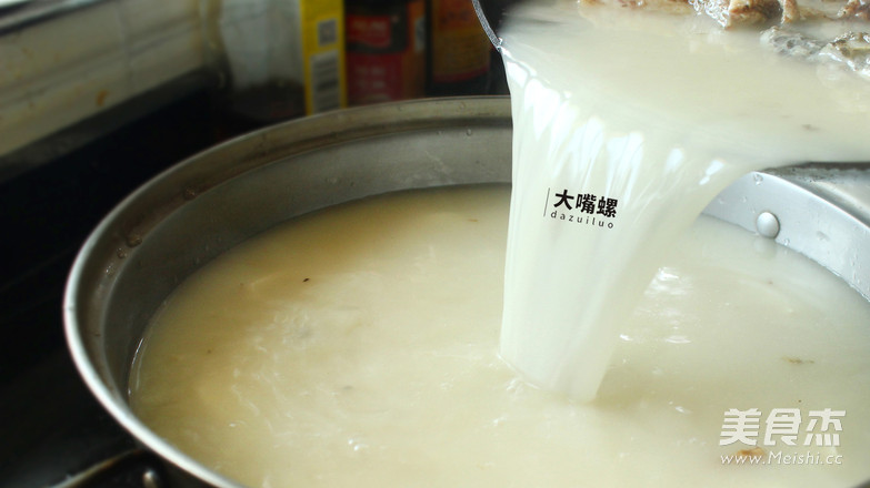 特色螺蛳斑鱼锅丨大嘴螺