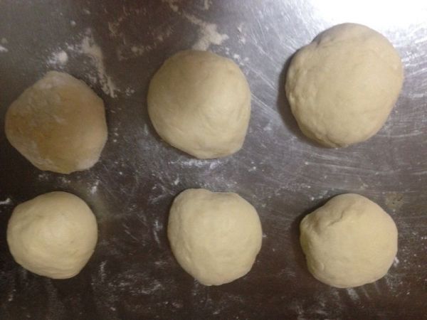 芝士肉馅花环包