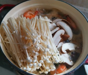 怎样制作出越喝越上瘾的泰式冬阴功汤步骤