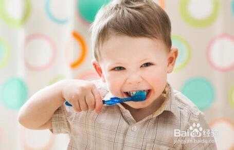 宝宝长牙有什么症状?