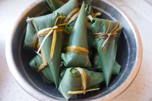 紫米八宝锥形粽子