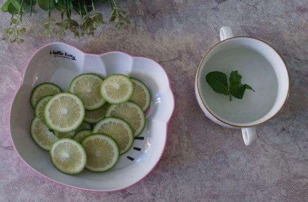 雪碧薄荷柠檬饮