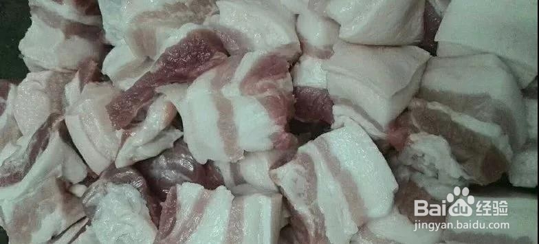 如何做红烧肉呢？