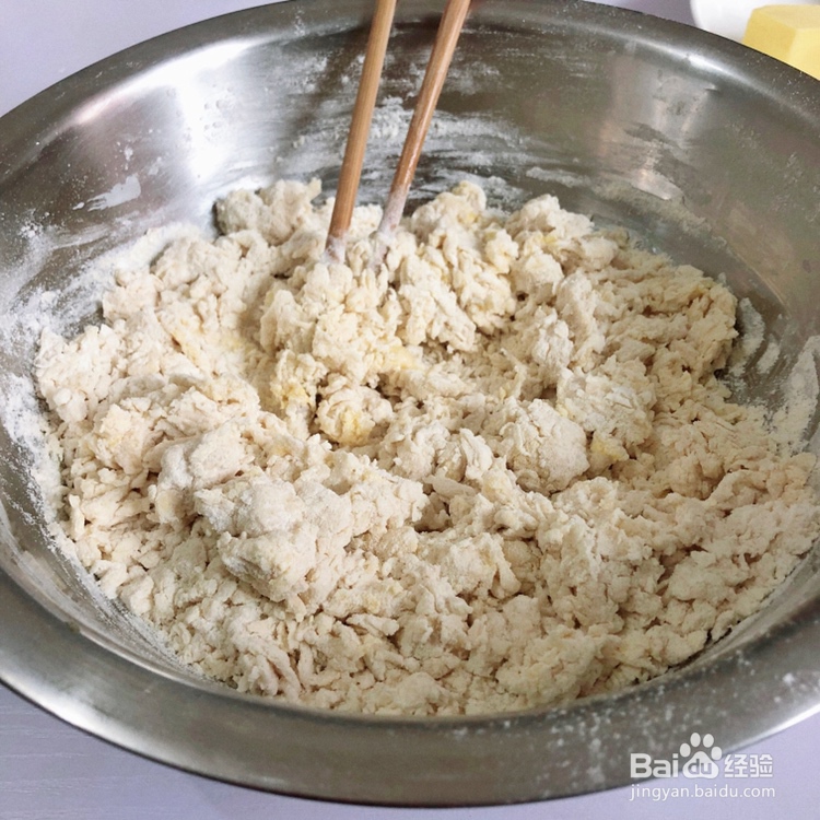 美味面包夹香肠的做法