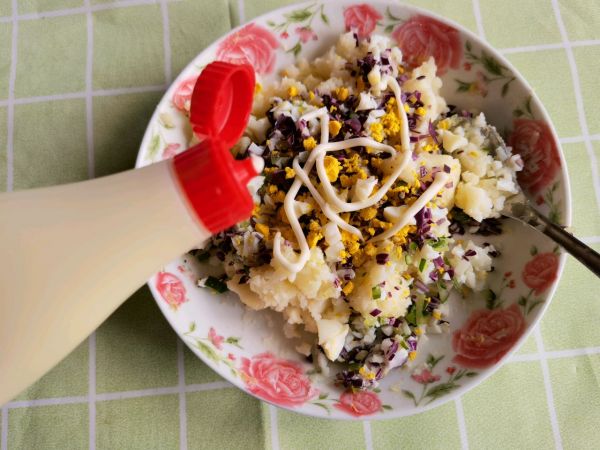 紫甘蓝土豆沙拉