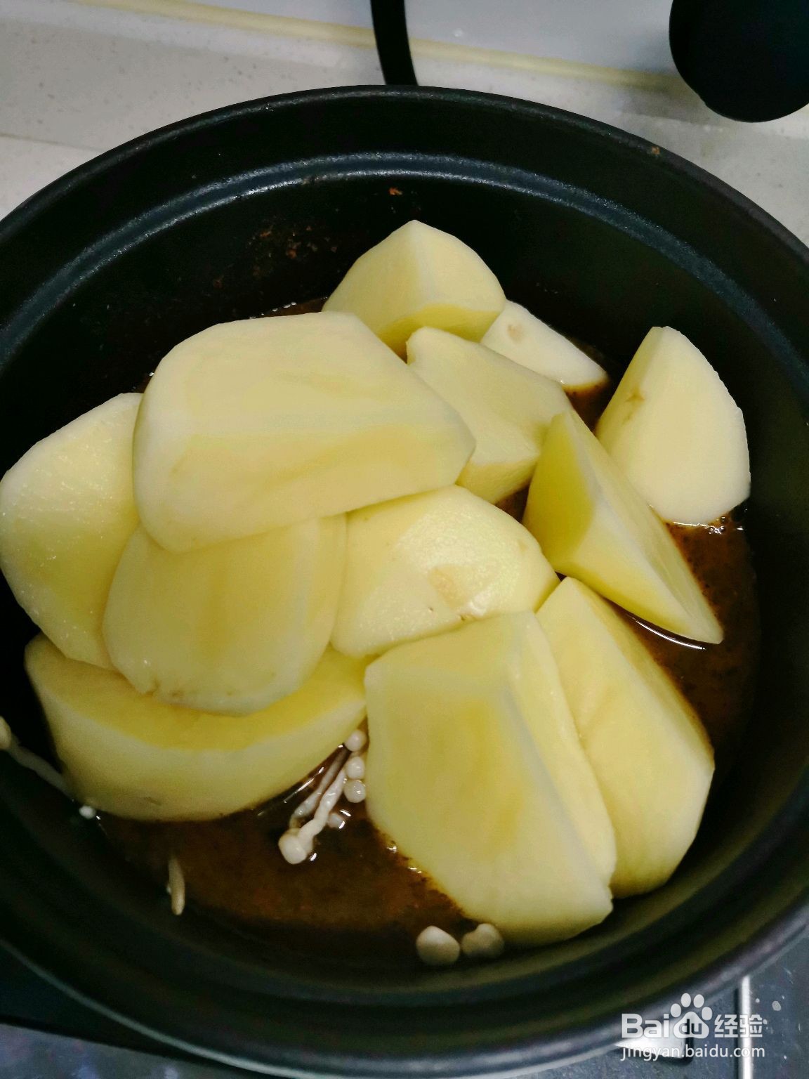 韩式土豆脊骨汤