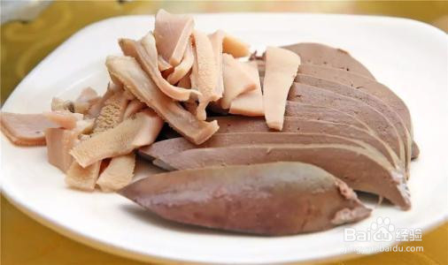 丹参茶泡水喝的一些注意事项