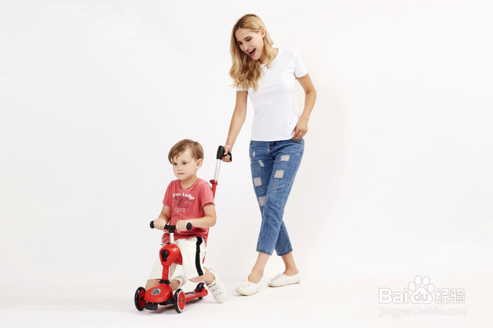 儿童滑板车具备哪些功能更适合孩子成长？