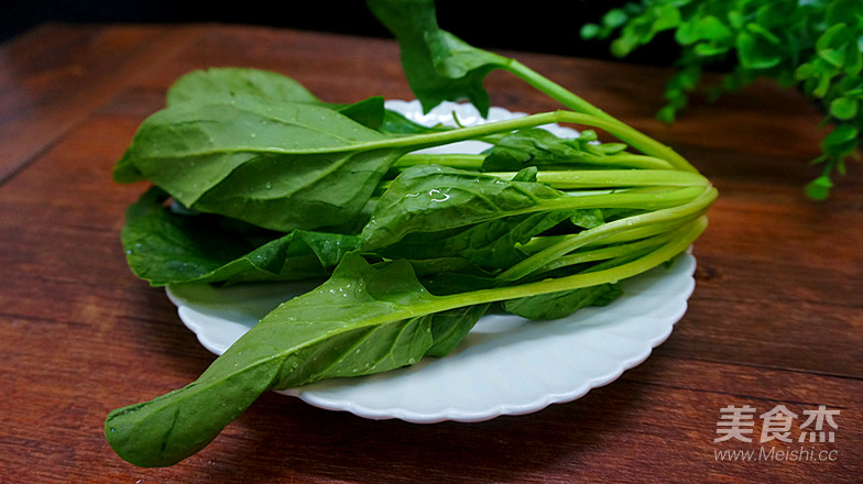 排骨米线煲的做法